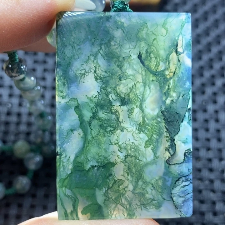 未镶嵌颈饰玛瑙/玉髓拾*