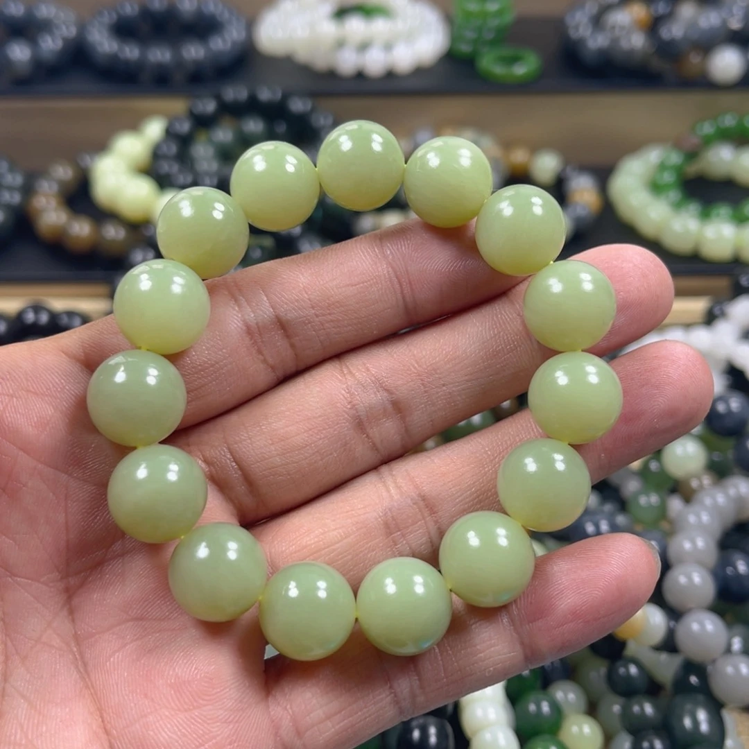 和田玉手串未镶嵌