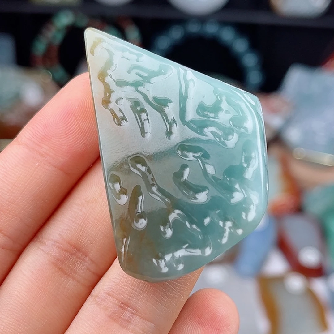 未镶嵌定制翡翠翡翠