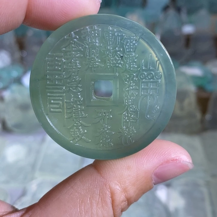 岫玉吊坠未镶嵌吊坠