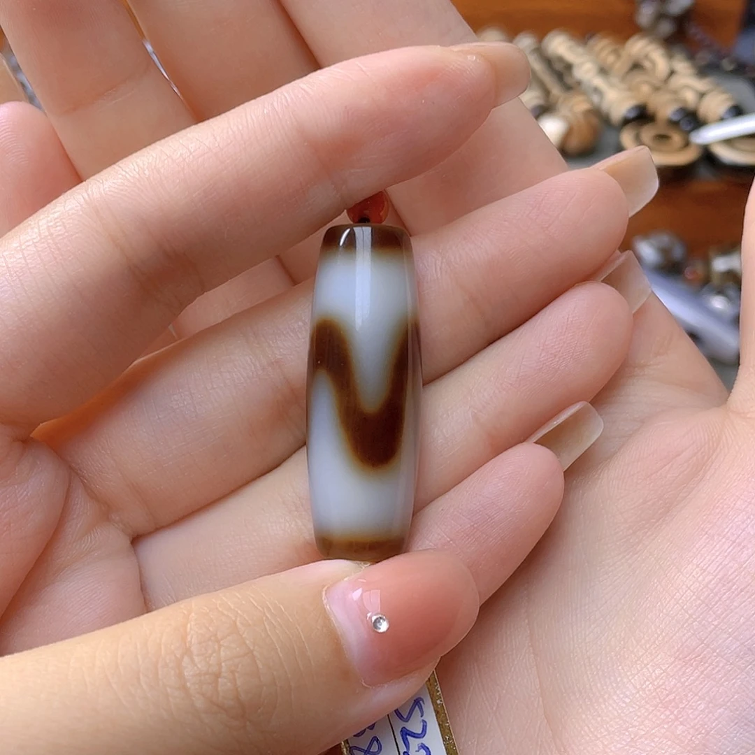 玛瑙/玉髓颈饰未镶嵌多***o