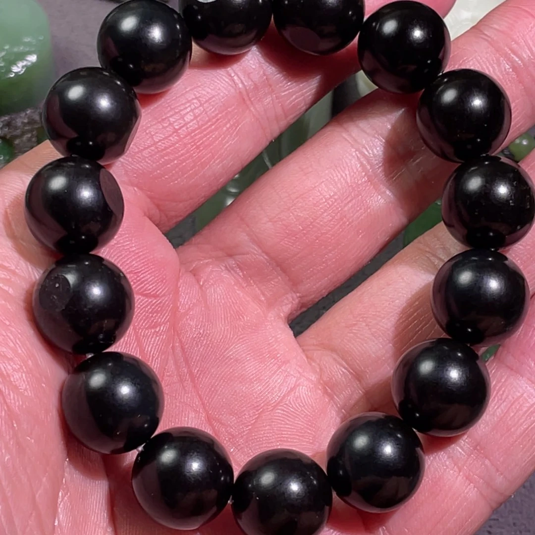 颈饰未镶嵌和田玉墨*