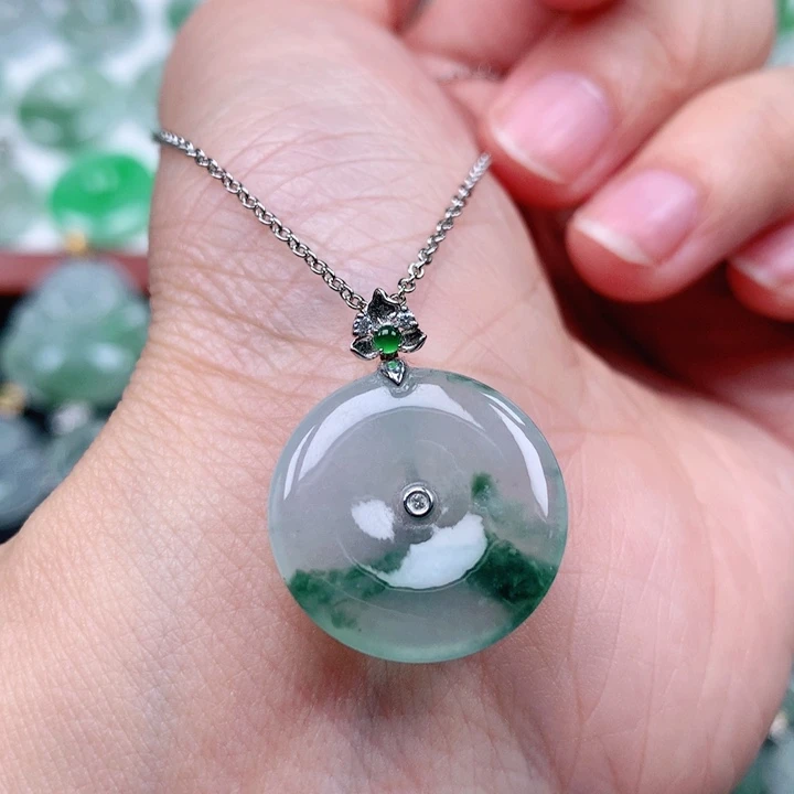 翡翠吊坠(不含链)18K金镶嵌