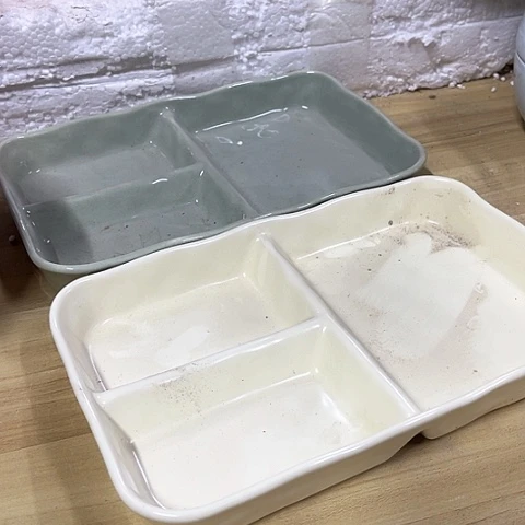 微瑕，不明火，口径24，宽15高度3针孔拖釉