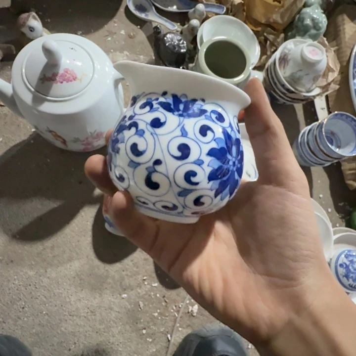 景德镇的陶瓷瓷器