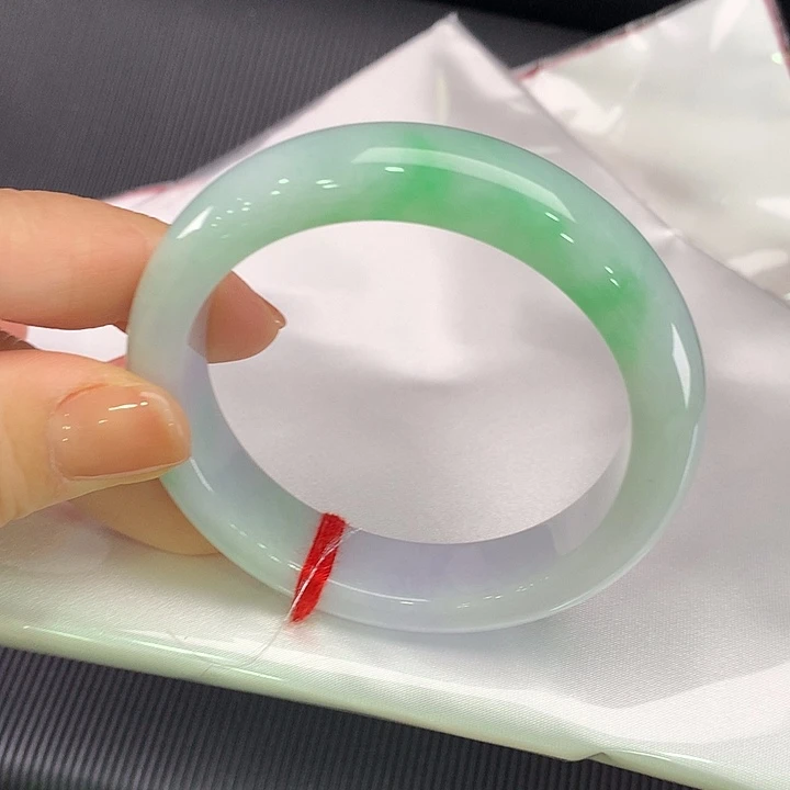 翡翠未镶嵌手镯正圈53