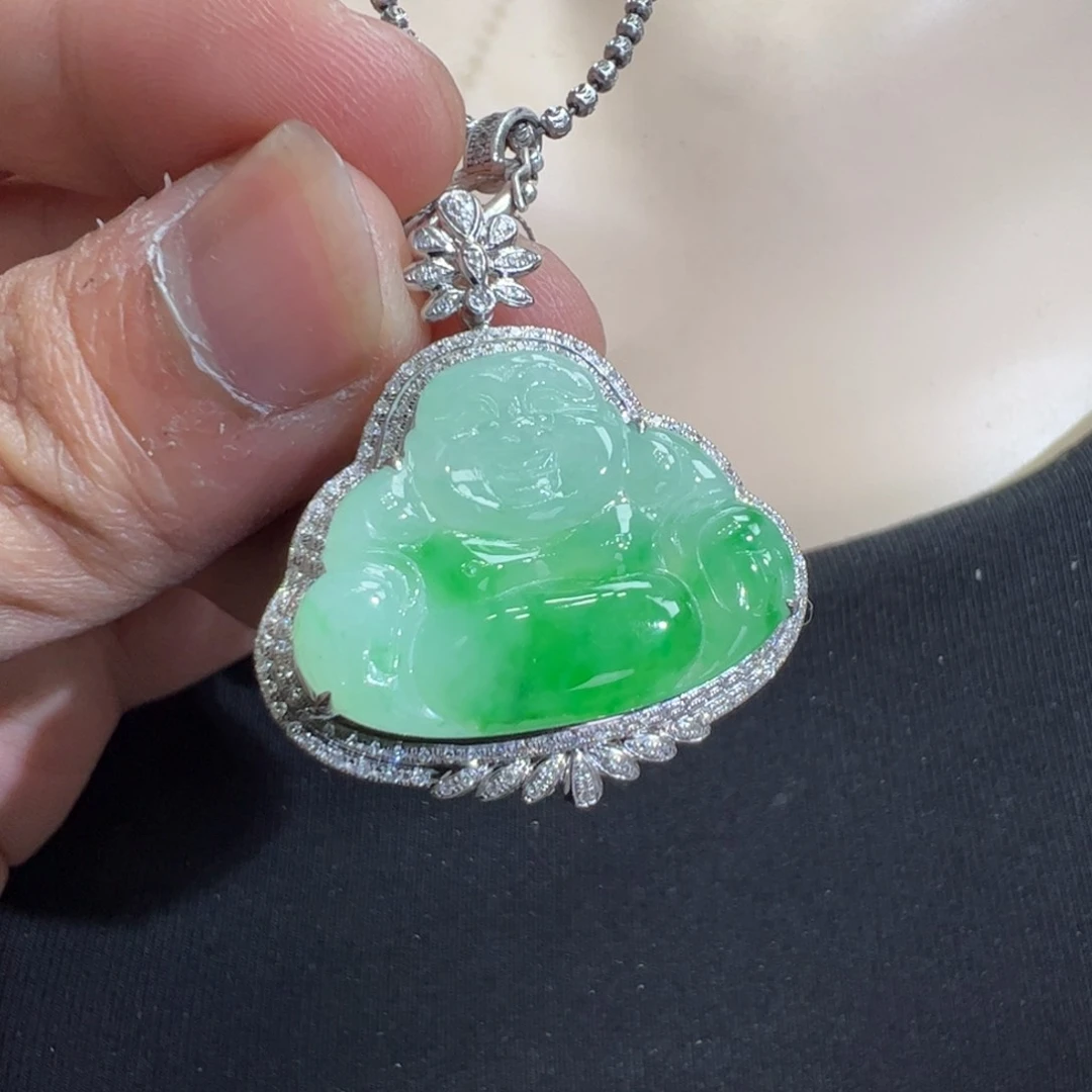 翡翠吊坠(不含链)18K金镶嵌