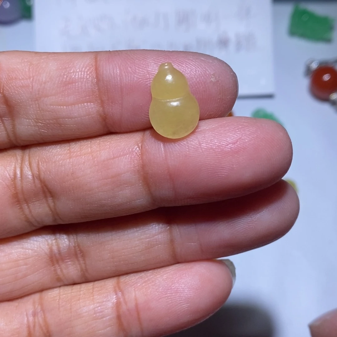 颈饰未镶嵌翡翠4