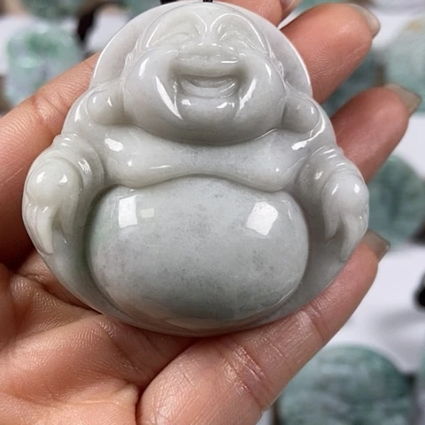 翡翠颈饰未镶嵌大佛洒乌鸡料福利