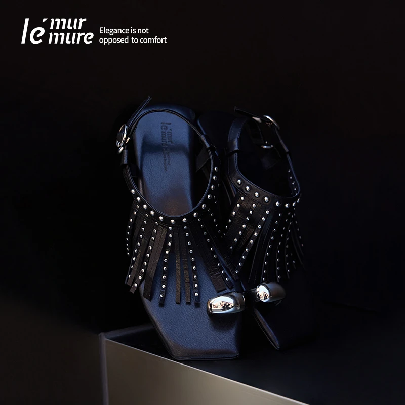 Le' Murmure 限量发售 | 镜面铆钉 流苏马皮液态金属扣环凉鞋zb