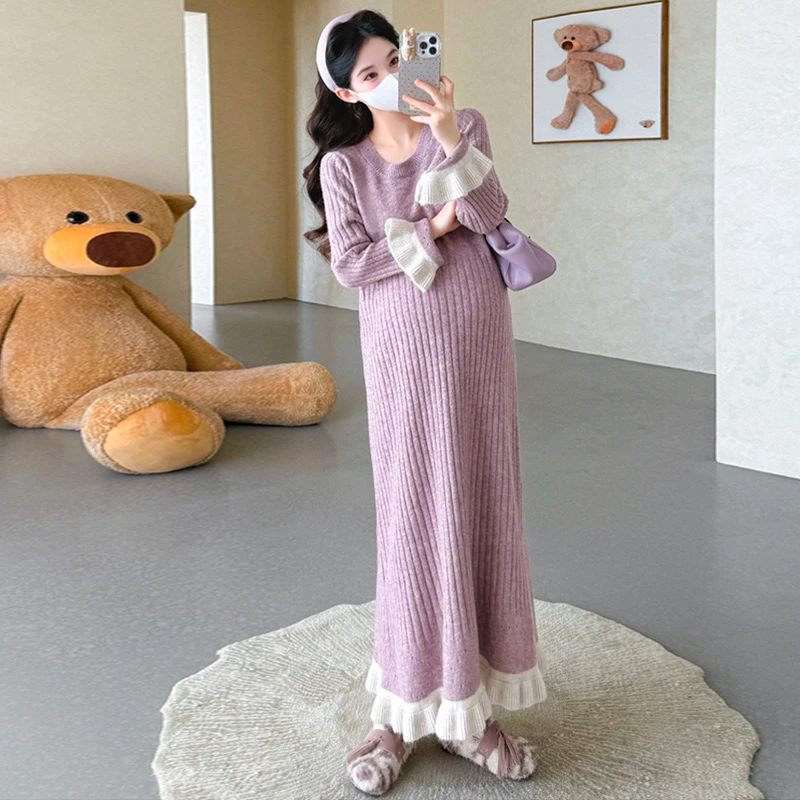 孕妇连衣裙2025秋冬季韩版新款花边撞色宽松针织加厚打底毛衣裙子
