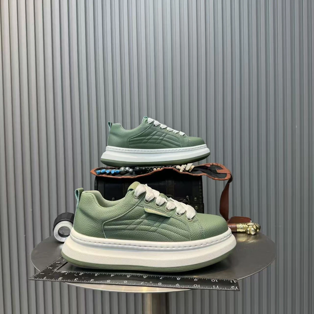 运动休闲鞋厚款胶粘时尚休闲鞋休闲风增高系带圆头鞋子潮流厚底