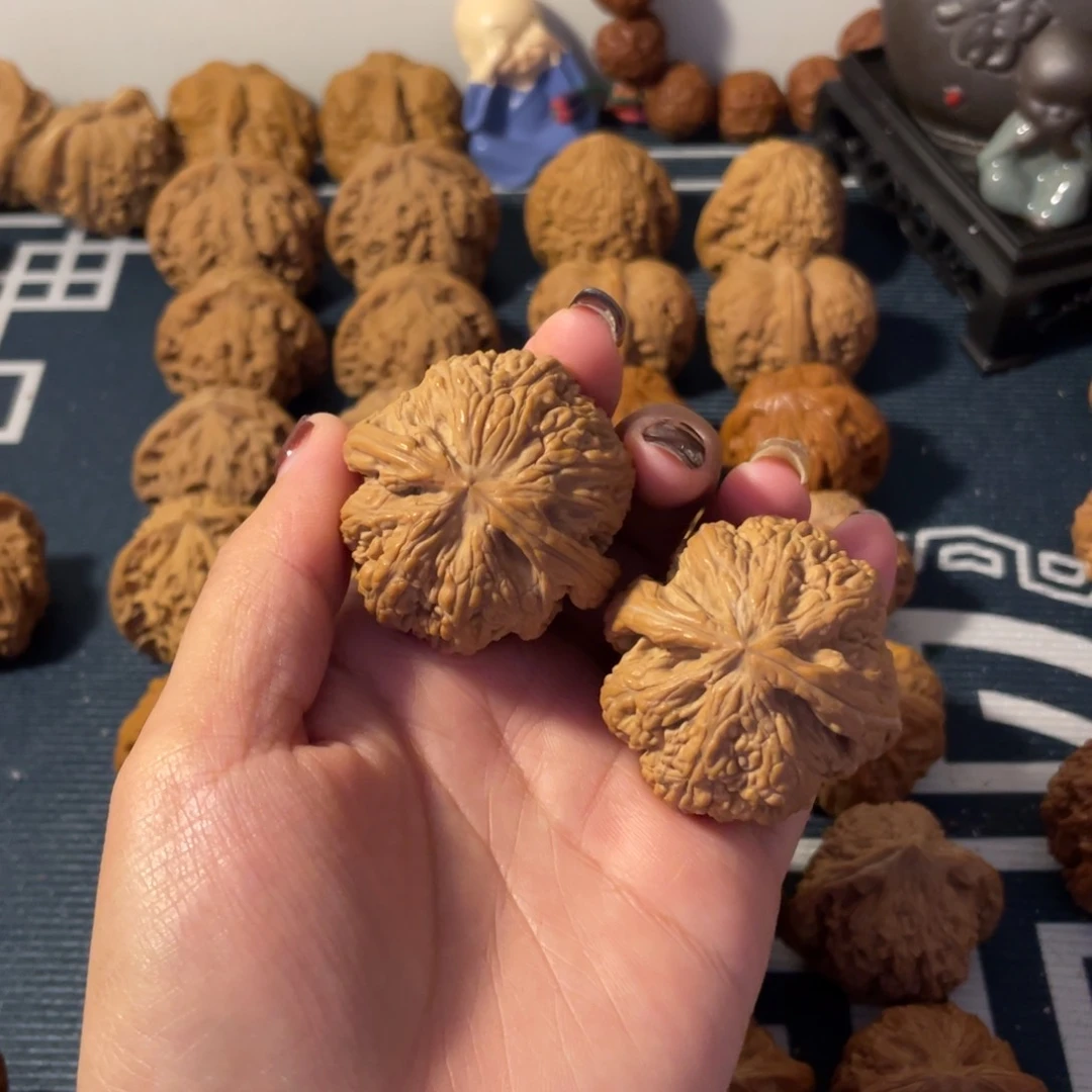 文玩核桃吊坠粗筋43