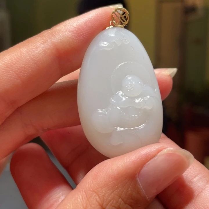 和田玉未镶嵌颈饰