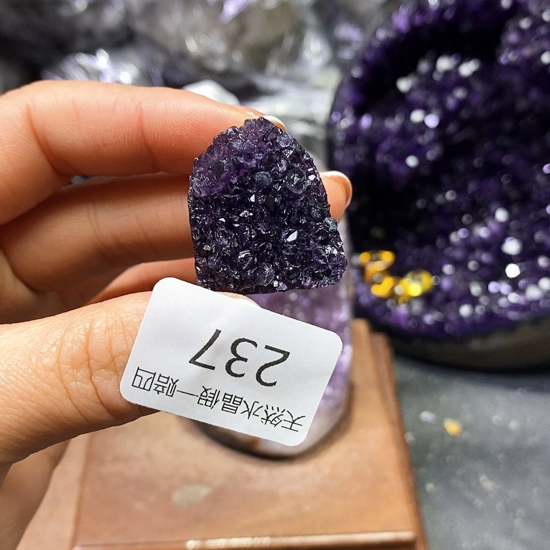 水晶大型摆件（非配饰）未镶嵌