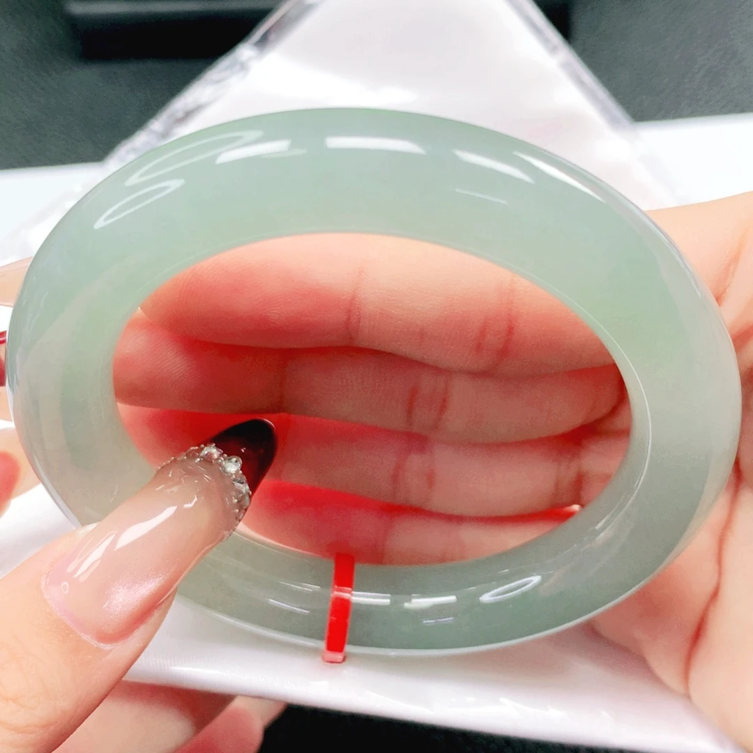 翡翠未镶嵌手镯57