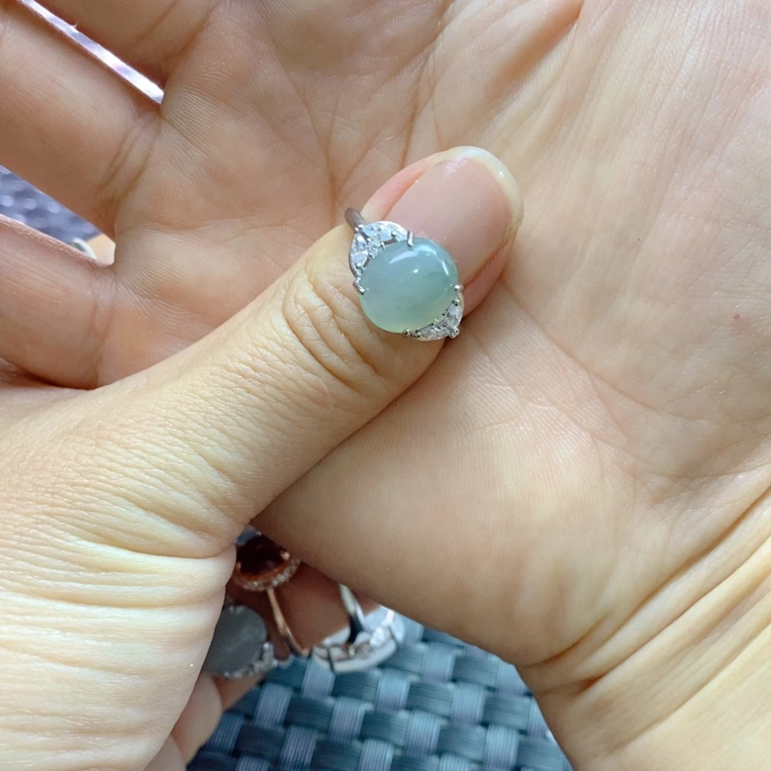 候***萍未镶嵌戒指翡翠缅甸