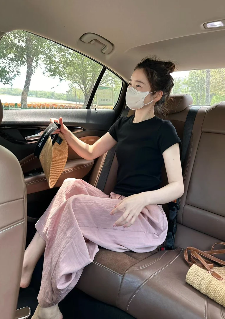 2025早春新款韩版黑色短袖T恤女百搭垂感小众粉色山本阔腿裤套装