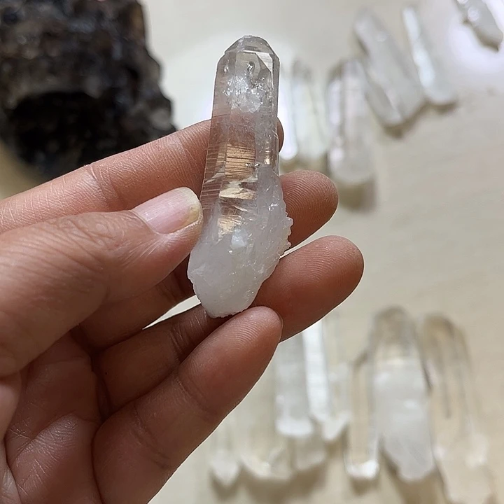 水晶未镶嵌珠宝半成品