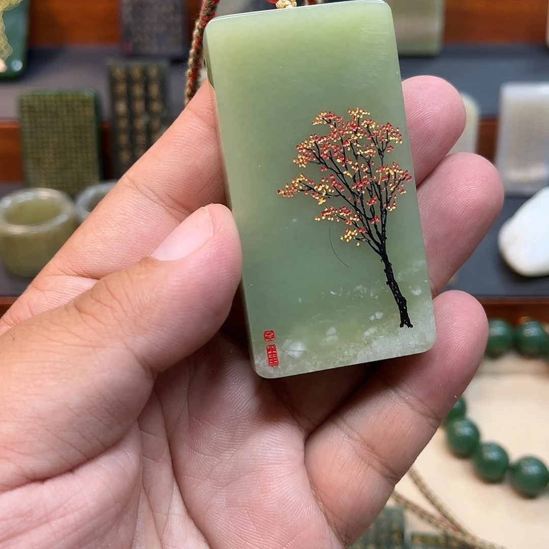 用***3和田玉未镶嵌颈饰