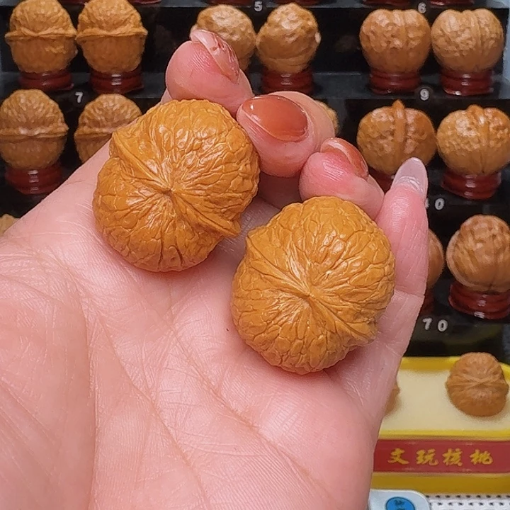 文玩核桃把件金豆豆30尺…………16号