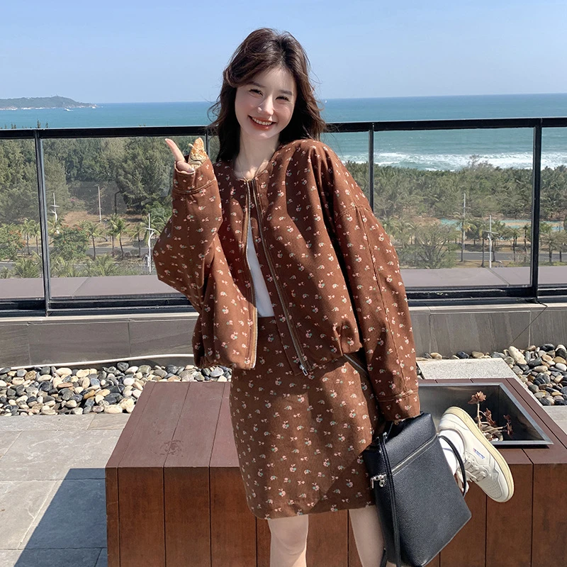 碎花夹克外套女2025春秋季新款韩版开衫显瘦上衣半身裙时尚两件套