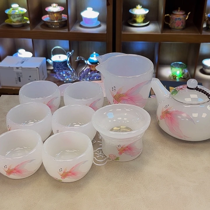 段泥茶杯吧啦吧啦吧拉的一