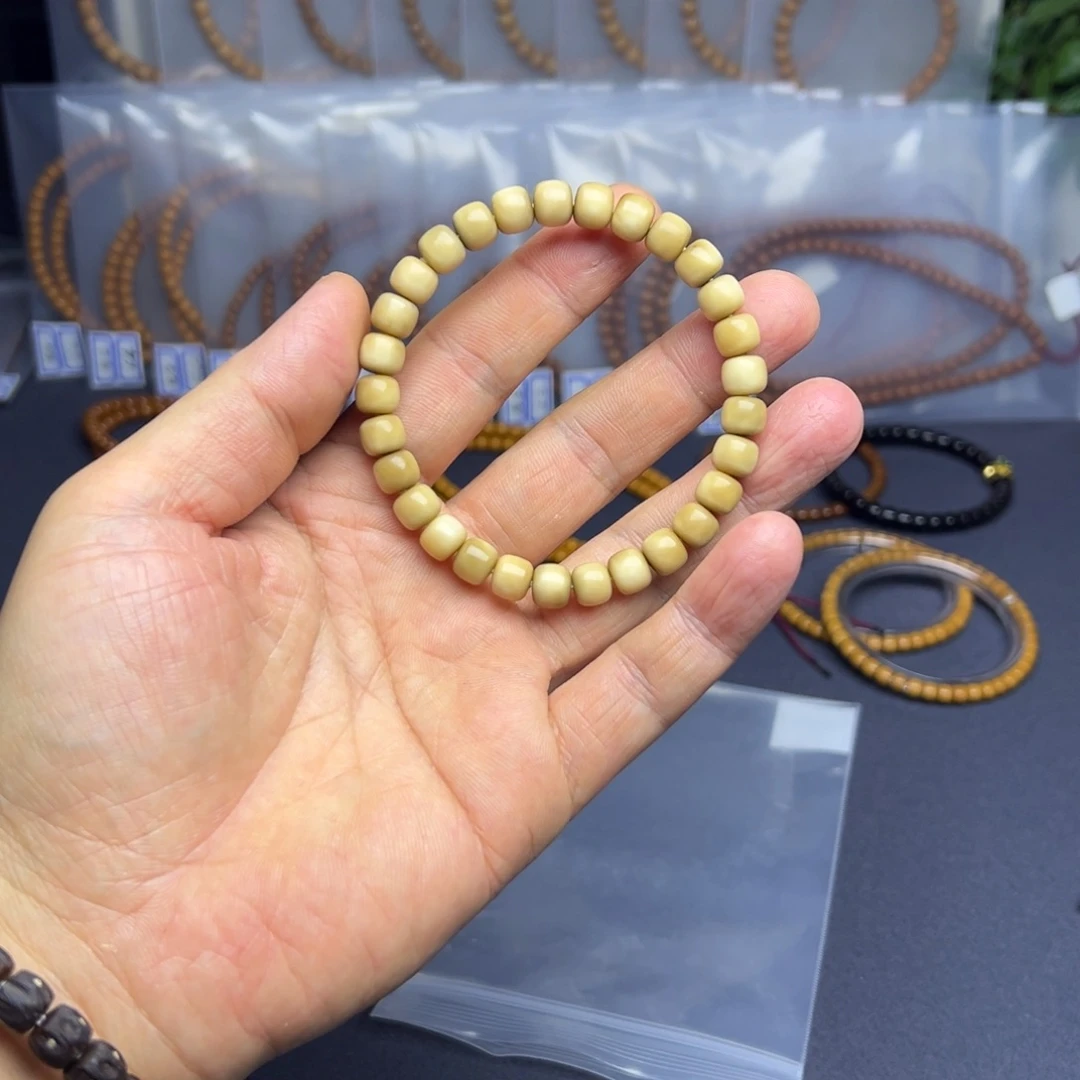 手串龙脊菩提8mm 竞拍