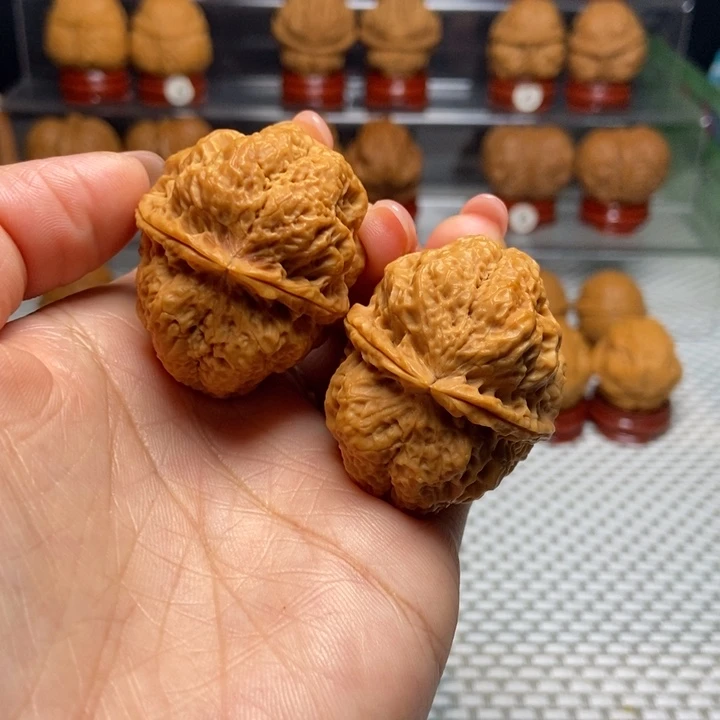 文玩核桃把件20南诏开背金蟾