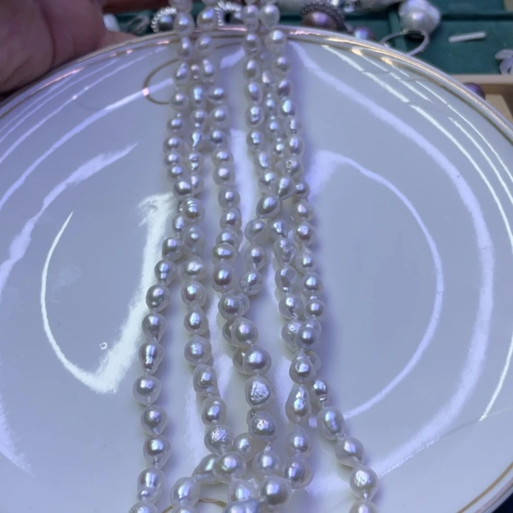 淡水珍珠项链合金