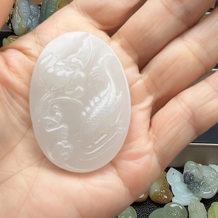 深****和田玉（糖玉）未镶嵌手链