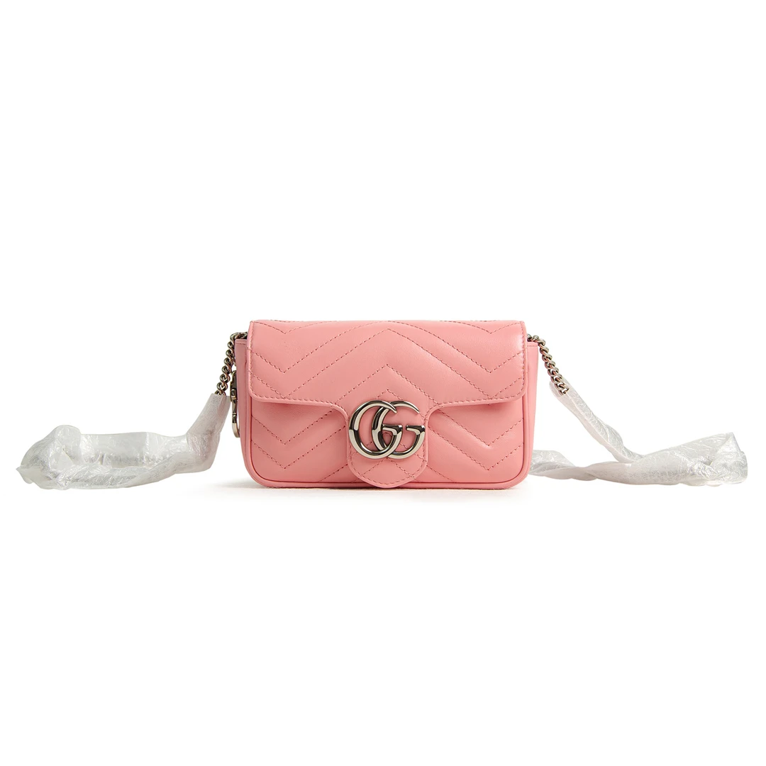 全新未使用 GUCCI/古驰 马蒙银Logo绗缝皮革单肩斜挎包粉色 G1821