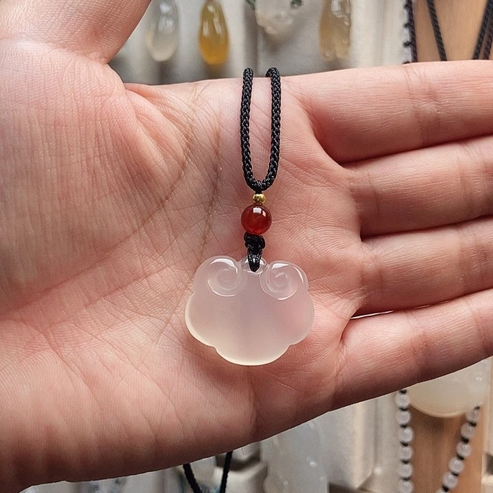 未镶嵌颈饰玛瑙/玉髓