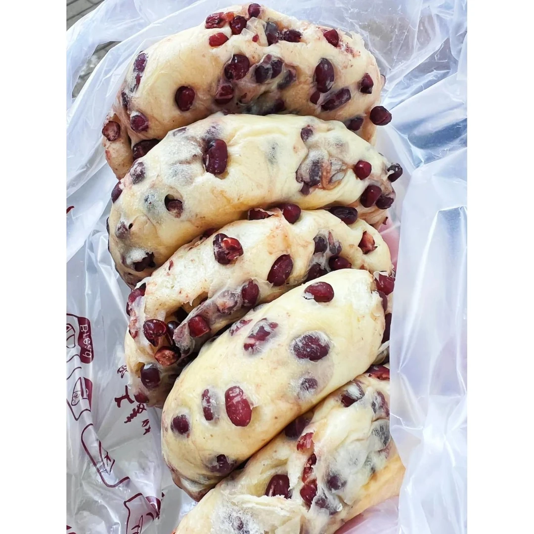 红豆乳酪包奶酪面包巧克力夹心软面包早餐夜宵整箱零食流心豆多多