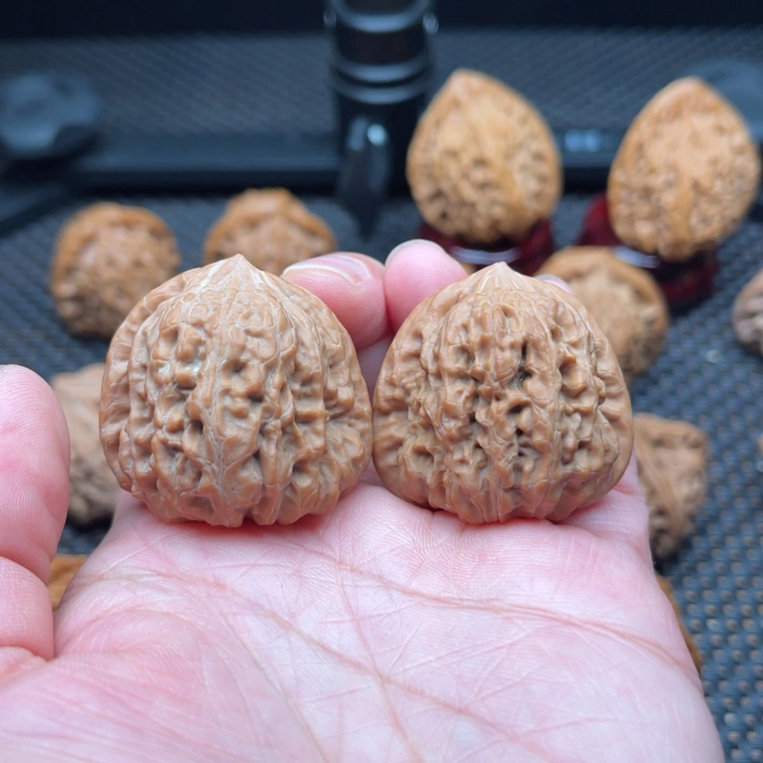 吊坠文玩核桃平谷凹底