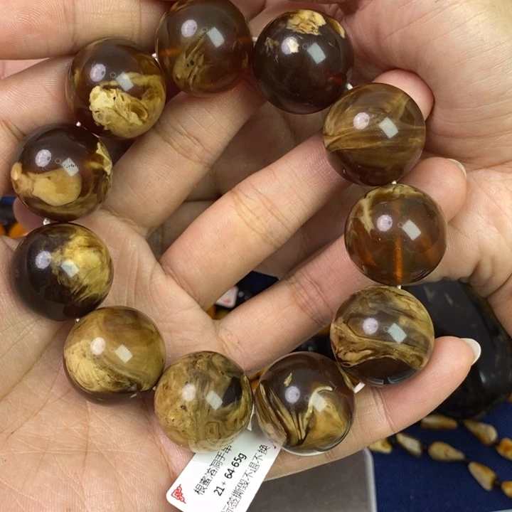 琥珀珠宝奇石未镶嵌