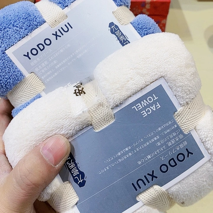 紫砂聚鑫中古杂项瓷器如图所示