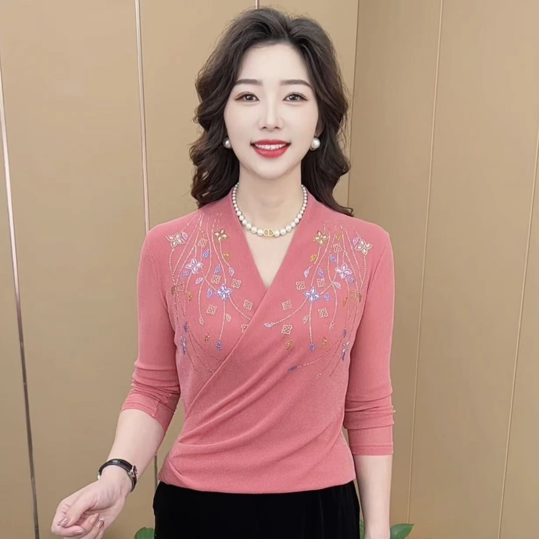 秋季新款时尚交叉领烫钻法式洋气妈妈装修身显瘦百搭打底衫K1175
