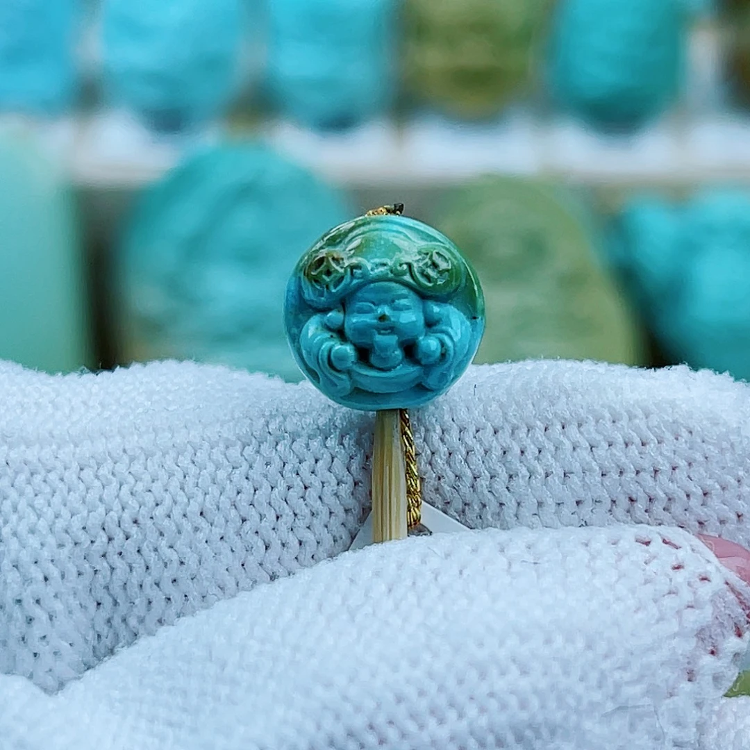 绿松石未镶嵌珠宝奇石