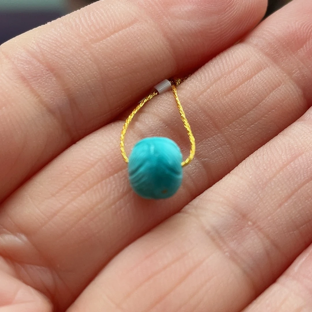 绿松石颈饰未镶嵌