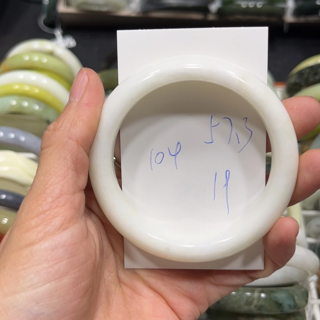 蛇纹石玉手镯未镶嵌又****2