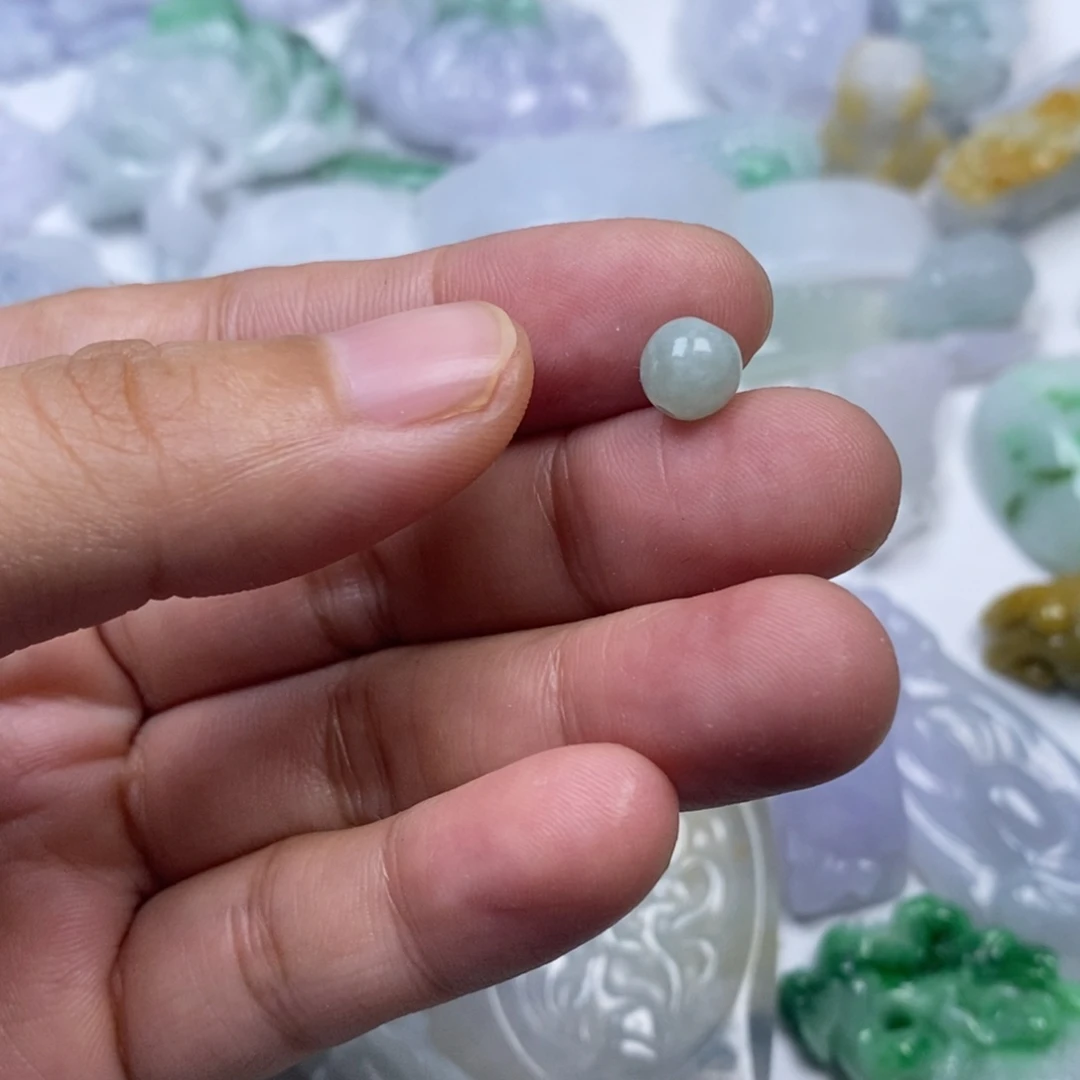 颈饰未镶嵌翡翠Y****^翡翠