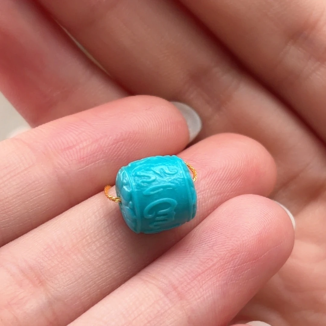 绿松石未镶嵌颈饰