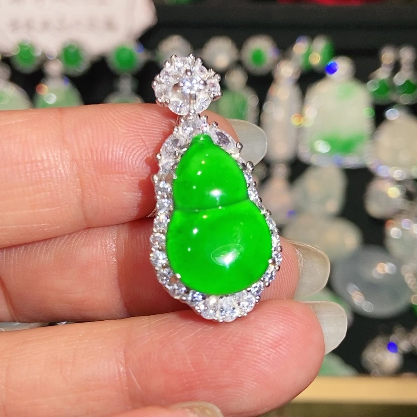 【闪购商品】颈饰未镶嵌翡翠天然翡翠