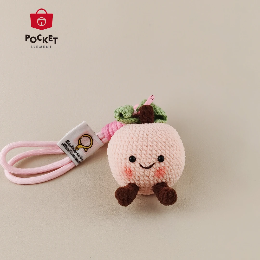 PocketElement 可爱桃子玩偶包包挂件挂饰钥匙扣挂件小众轻奢礼物