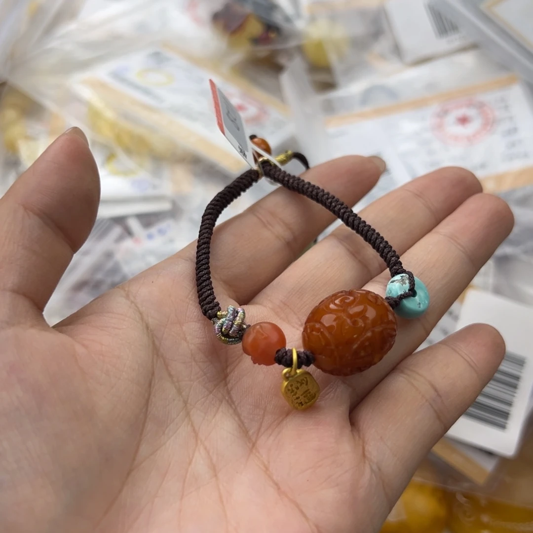 琥珀珠宝奇石未镶嵌