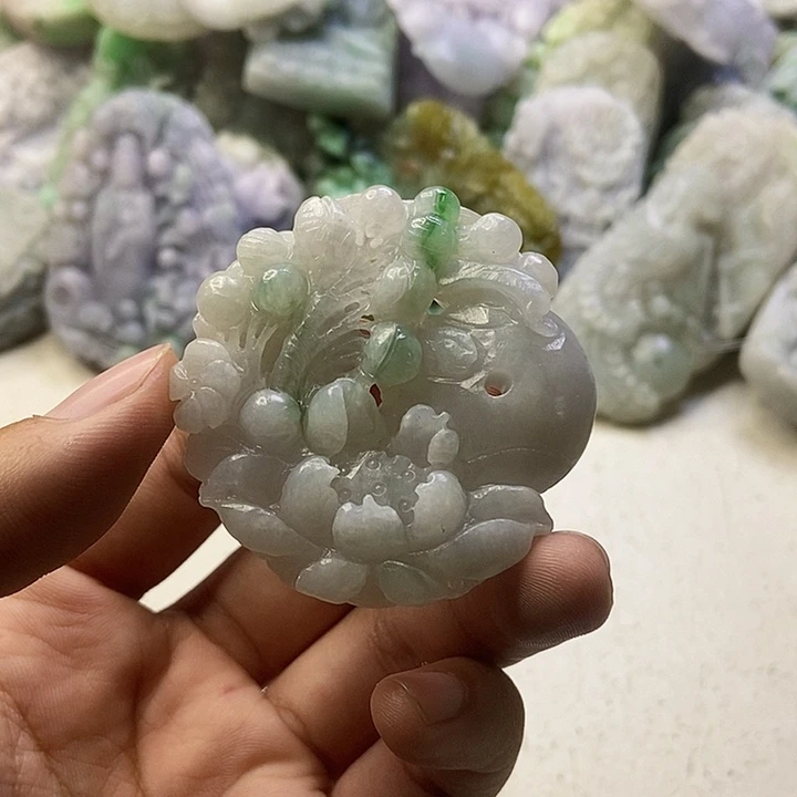 定制翡翠未镶嵌天然翡翠