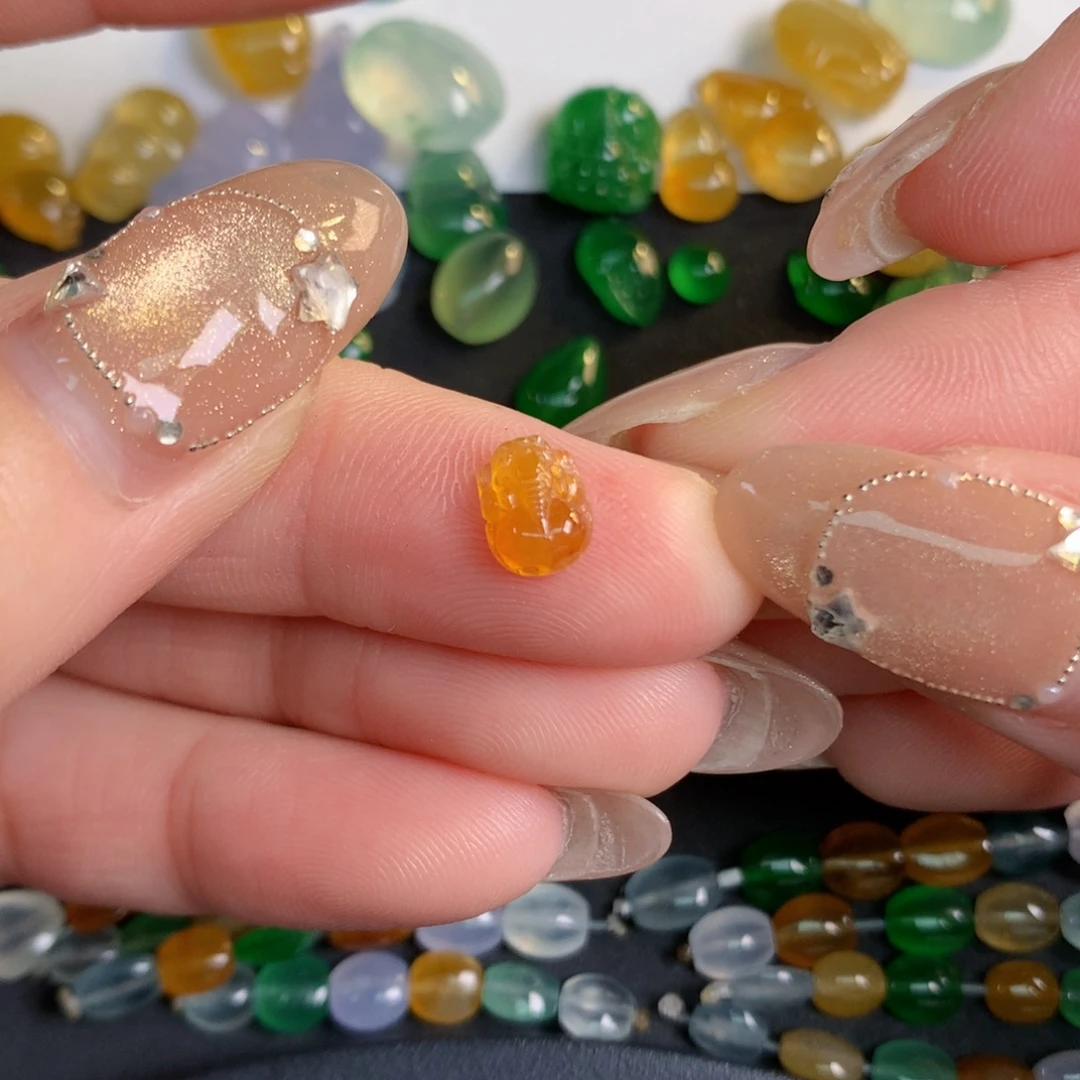 翡翠裸石7.33/5.7/2.86翡翠翡翠