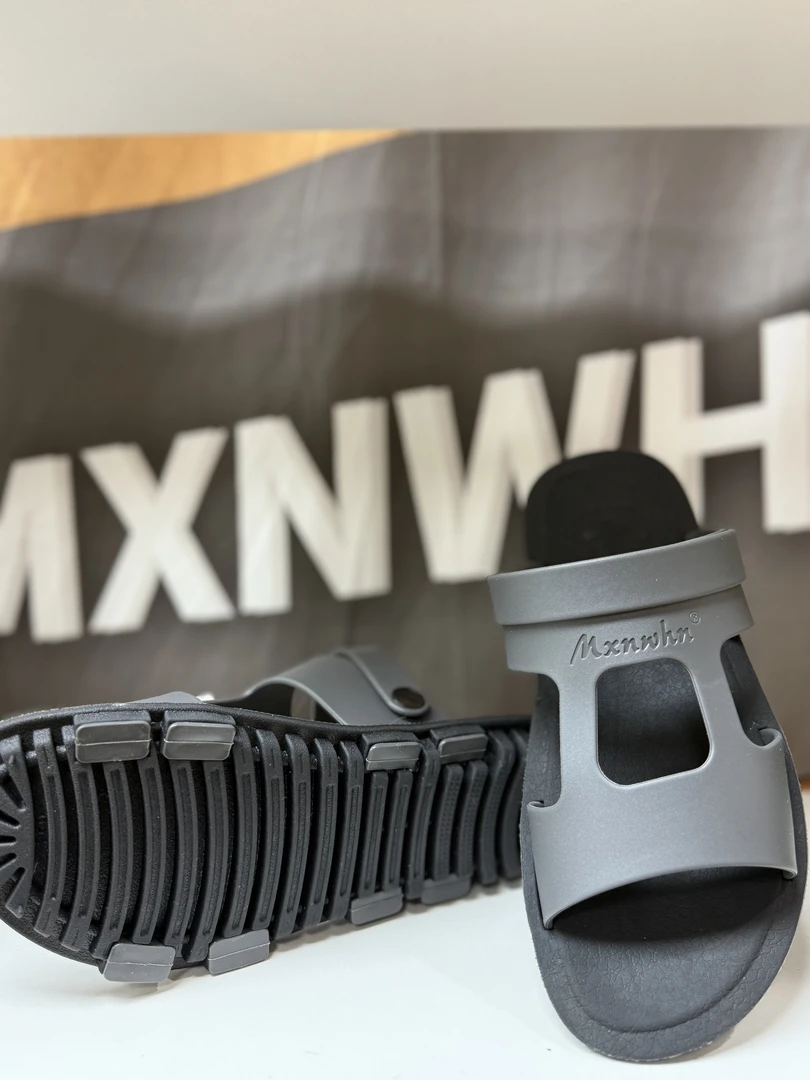 mxnwhn防滑耐磨轮胎底橡胶凉拖鞋男士夏季开车休闲沙滩两用凉鞋