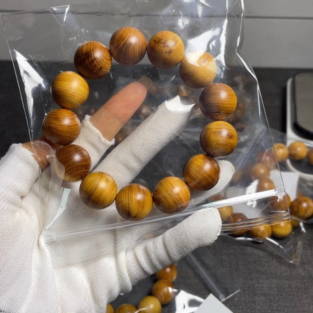 G***y柏木（崖柏）1.8黄泥膏尾货